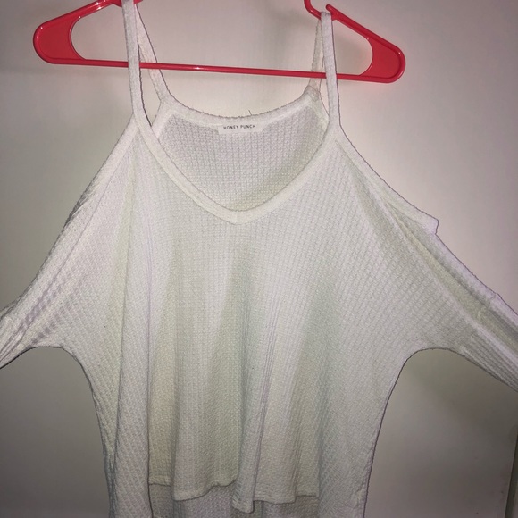 Long sleeve cold shoulder waffle knit shirt! - Picture 1 of 1